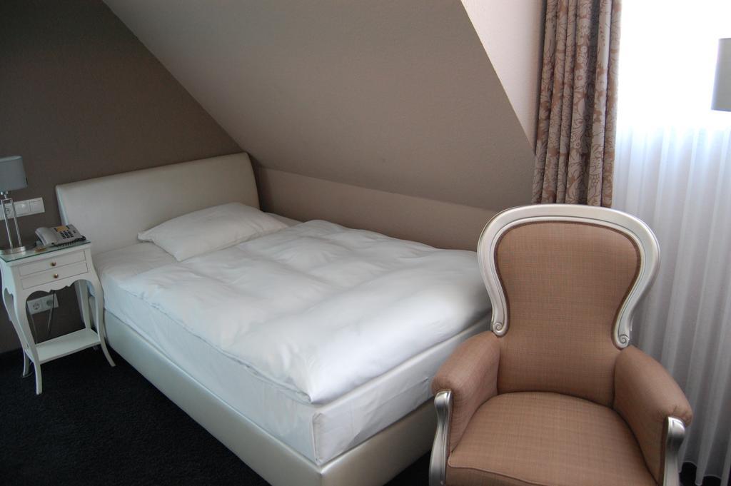 Hotel & Restaurant Schoenau ไพเนอ ภายนอก รูปภาพ